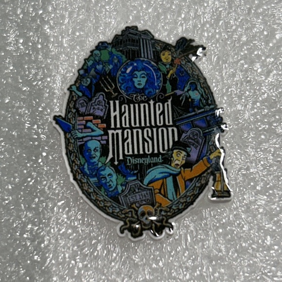 Disney Haunted Mansion pin set hitchhiking ghosts, madame leota, ride cart pins - Picture 3 of 8